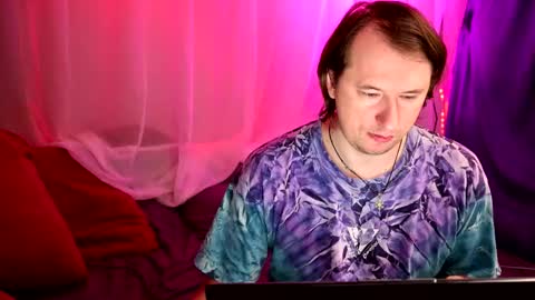 Claudia Cyberfox and Elon online show from 10.04.25