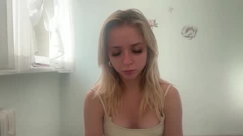 ClaudiaGold online show from 09.15.25