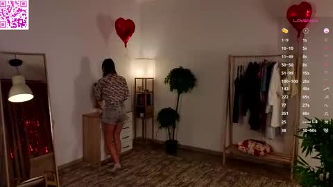 Snapshot of claudinedates chatting on 03.02.26 Lei your Angel online show from 03.02.26