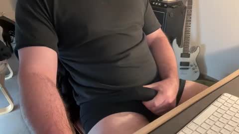 Snapshot of clemlorue75 chatting on 04.28.26 clemlorue75 online show from 04.28.26