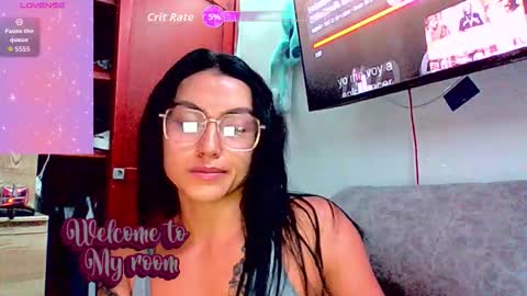 Snapshot of cleo_05 chatting on 09.25.25 cleo_05 online show from 09.25.25