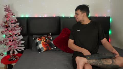 Girl Juliana and Federico online show from 01.01.25