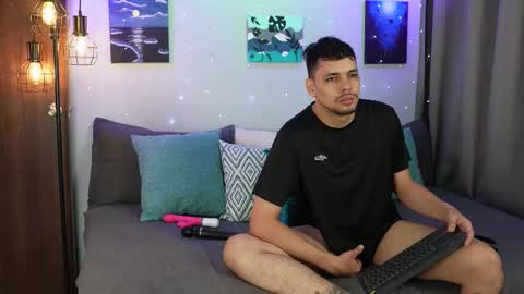 Girl Juliana and Federico online show from 10.04.25