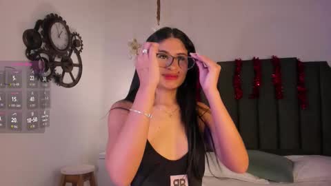 Cleopatra online show from 12.03.25