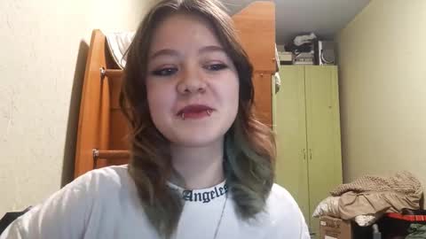 Dina online show from 12.18.25