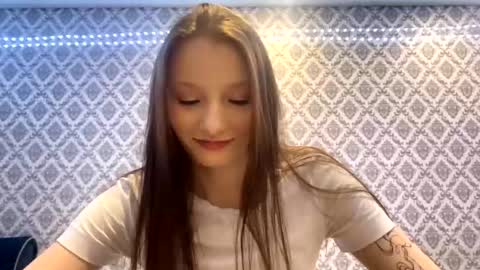 Cleo online show from 12.05.25