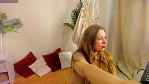 Snapshot of cleoxotie chatting on 05.19.26 cleoxotie online show from 05.19.26