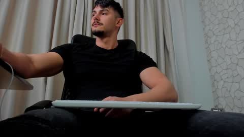 Snapshot of clintmasterss chatting on 01.16.25 ClintMasterss online show from 01.16.25