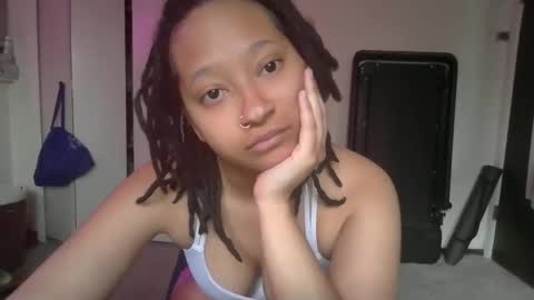 High Queen Clio online show from 01.03.25