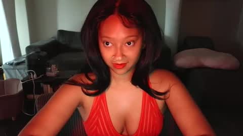 High Queen Clio online show from 09.12.25