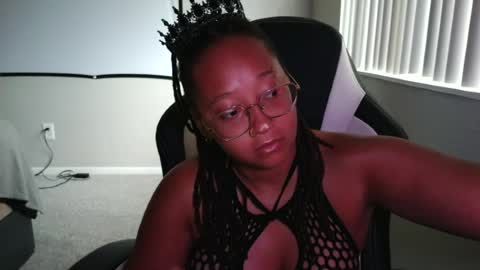 Snapshot of clioenchants chatting on 07.27.26 High Queen Clio online show from 07.27.26