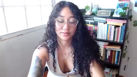 Snapshot of clitia_xx chatting on 07.24.26 Clitia online show from 07.24.26