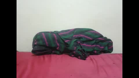 Snapshot of clity_creamer chatting on 09.18.25 clity_creamer online show from 09.18.25