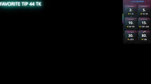 Snapshot of cloe_25 chatting on 03.12.25 cloe_25 online show from 03.12.25