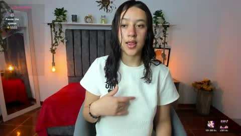 cloe_7 online show from 05.06.26