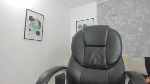 Cloe  online show from 12.05.24