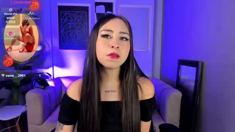 Cloe  online show from 10.15.25