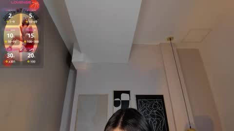 Cloe  online show from 10.16.25