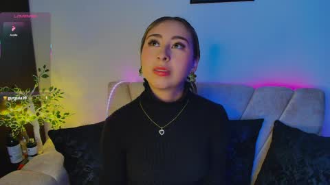 Snapshot of cloe_martinezz_ chatting on 05.08.26 cloe_martinezz_ online show from 05.08.26