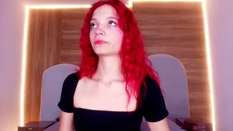 Snapshot of cloe_stanfort chatting on 06.03.26 Cloe Stanfort online show from 06.03.26