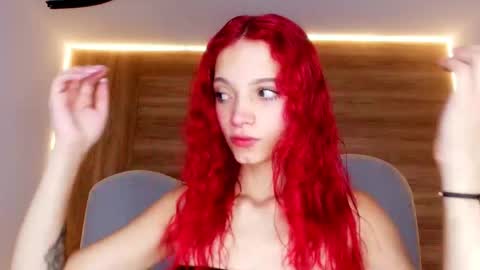 Snapshot of cloe_stanfort chatting on 06.05.26 Cloe Stanfort online show from 06.05.26