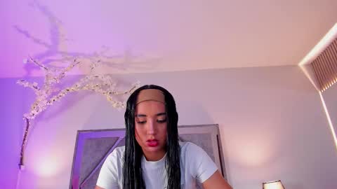 CLOE  online show from 01.11.26