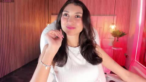 C L O E  online show from 01.09.26