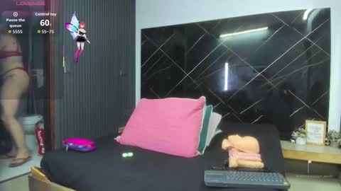 CLOE online show from 10.07.25