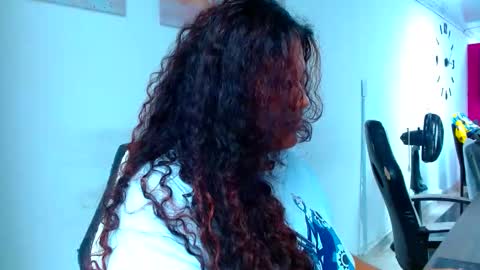 Cloe Stron online show from 02.19.26