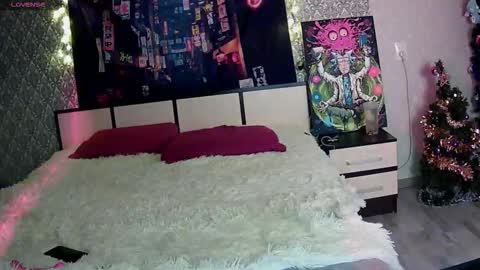 closertous online show from 01.11.26