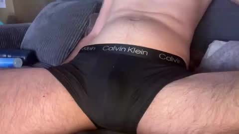 Snapshot of closeupbignick chatting on 11.01.25 closeupbignick online show from 11.01.25