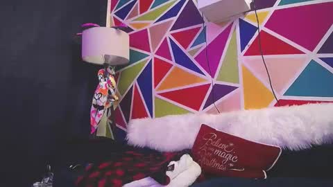 cloudyclearrican online show from 11.25.25