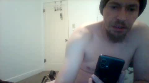 Snapshot of cloudyystarr666 chatting on 02.15.25 cloudyystarr666 online show from 02.15.25