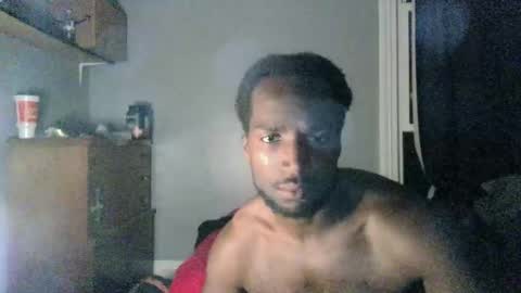 Snapshot of clouvo chatting on 09.18.25 clouvo online show from 09.18.25