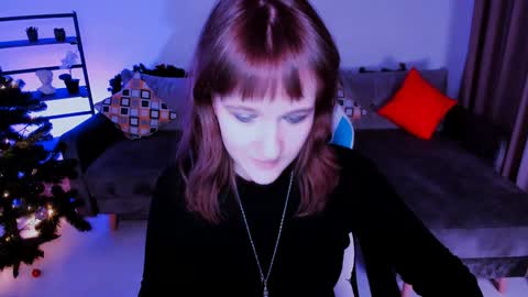  Clover  follow me  online show from 01.02.25