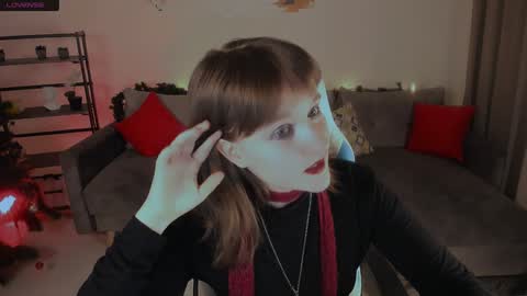  Clover  follow me  online show from 01.12.25