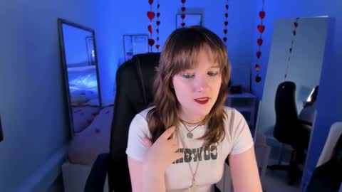  Clover  follow me  online show from 02.13.25