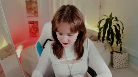  Clover  follow me  online show from 02.23.25