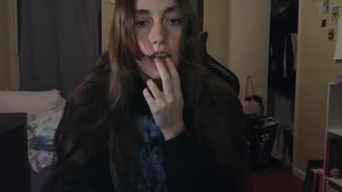 Clover online show from 12.22.24