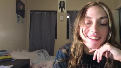 Clover online show from 12.25.24