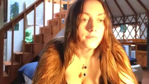 Clover online show from 01.26.25