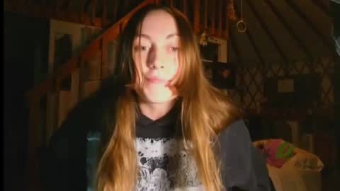 Clover online show from 03.11.25