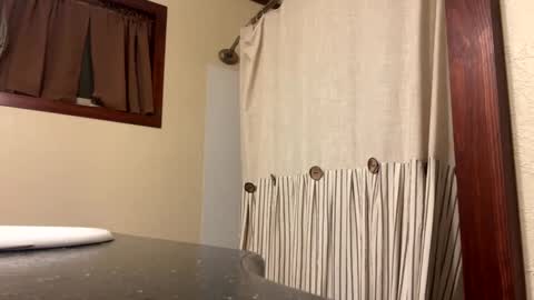 Snapshot of cloverboy1988 chatting on 09.19.25 cloverboy1988 online show from 09.19.25