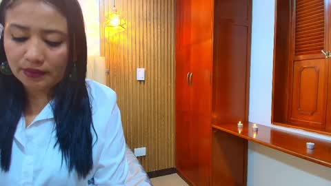 Snapshot of clovyzenvy chatting on 06.01.26 Clovy Zenvy online show from 06.01.26