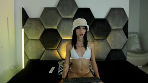 Snapshot of cloy_areo chatting on 07.17.26 Cloy areo make me come with pleasure online show from 07.17.26
