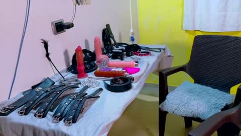 Clyde and Bunny online show from 02.07.25