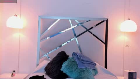 cmila0713 online show from 02.17.25