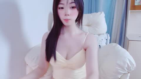Snapshot of cncherry chatting on 06.04.26 cncherry online show from 06.04.26