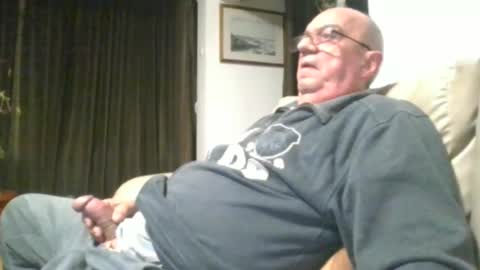 Snapshot of cock9635 chatting on 12.31.24 cock9635 online show from 12.31.24