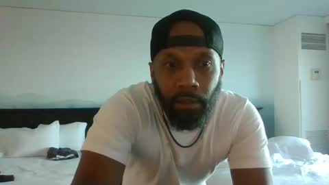 Snapshot of cockslanger39 chatting on 02.23.25 Cockslanger39 online show from 02.23.25